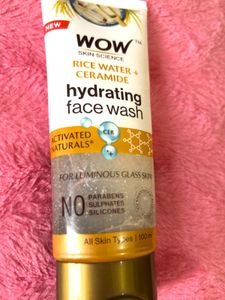 New Wow Rice Water &amp; Ceramide Facewash