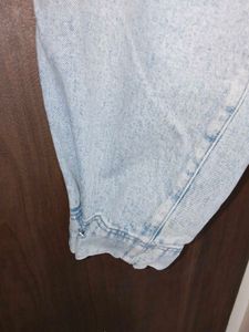 Light Wash Wide Leg Jeans