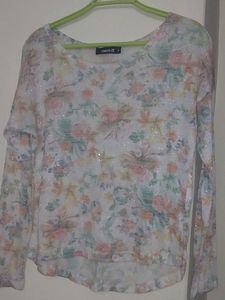 Soft Floral Print Crop Top Very Beautiful.