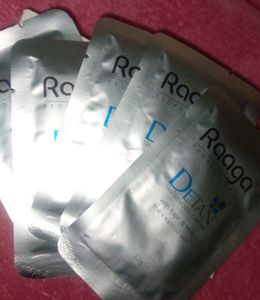 Raaga Professional De-Tan Cream (for 2 pack)