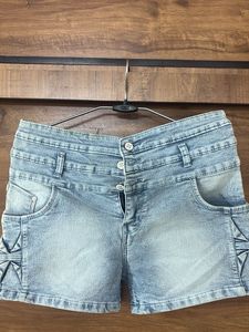Cute Light Wash Denim Shorts