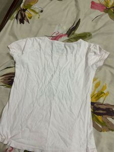 Cute T-Shirt with Graphic Print