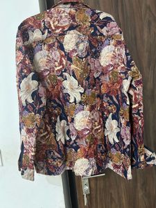 Unique Floral Print Button-Up Shirt