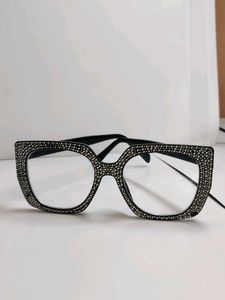 Sparkling Rhinestone Cat-Eye Glasses