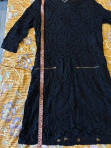 Black Lace midi Dress with Zipper Detail