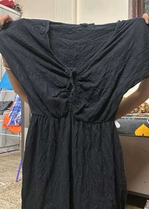 Chic Black Cinched Waist Dress