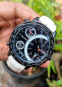 SOLD ❌ ❌ ❌ World Time Zone Watch