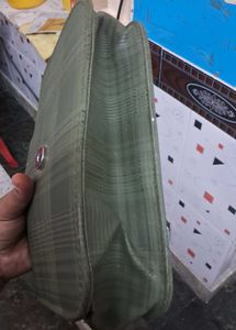 Green Crossbody. handbag
