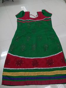 Green Chudithar Stiched With Pant And Dupatta