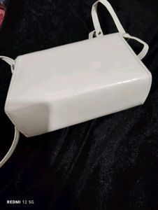 White Slingbag With Golden Chain For Girls And Wom