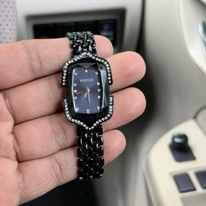 GUCCI* Premium QUALITY SIZE 28 MM 😍FOR HER 👱🏻‍♀