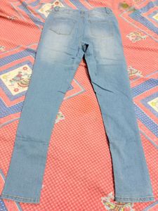 Women Light Wash Denim Jeans
