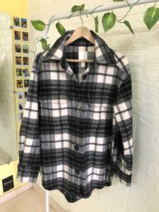 H&amp;M Plaid Shacket warm
