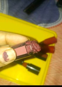 5-in-1 Lipstick Set ( 2 pack ) dark and nude both