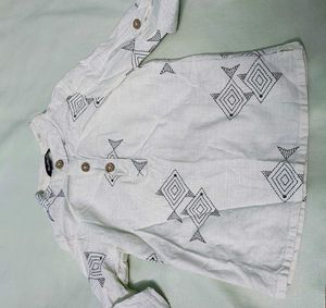 Stylish White Fish Print Kurta for your baby (0-6)