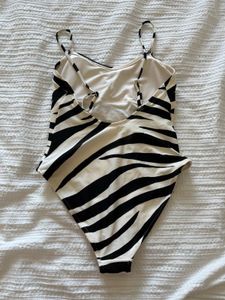 H&amp;M Stylish Zebra Print One-Piece Swimsuit