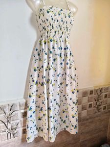 🔥 BUY 1, GET 1 FREE🔥Floral Smocked Midi Dress