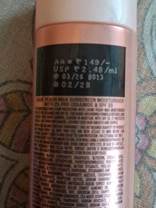 Lakme Peach Milk Sunscreen Moisturiser SPF 30