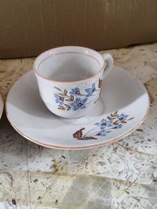 set of 2 Vintage Floral Coffee Cups &amp; Saucers