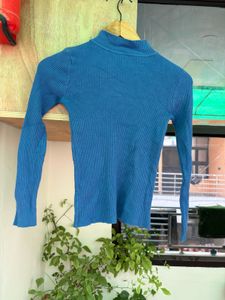Chic Blue Ribbed Mock Neck Top