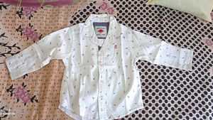Sale🎊🎉kids branded white shirt
