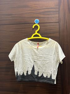 White Cropped tshirt
