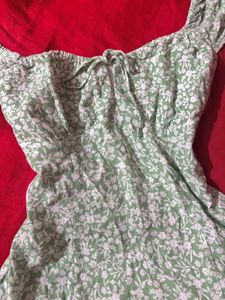 Cute Floral Puff Sleeve Top