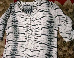 Stylish Tiger Print Top