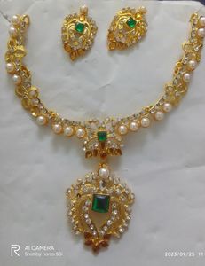 White Golden Necklace Set