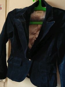 🥳Chic Black Velvet Blazer...