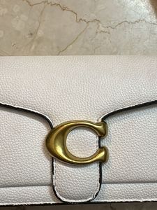 Stylish White Shoulder Bag