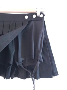 🔗Gothic/Grunge Black pleated mini skirt 🖤