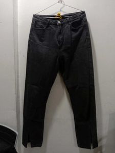 Stylish Charcoal Grey Denim Jeans