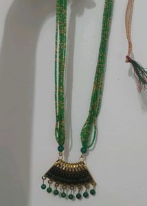 Green Beaded Necklace &amp; Earrings Set