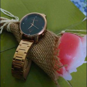 Elegant Rose Gold Tone Women's Watch