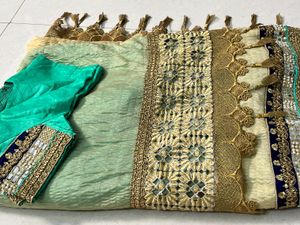 Very beautiful heavy work Saree 😍