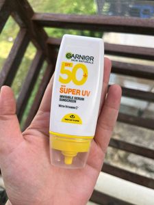 Garnier Super UV Invisible Serum Sunscreen
