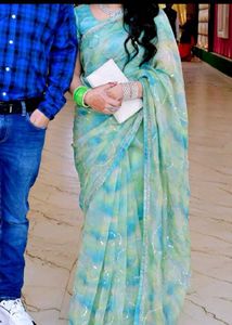 Elegant Blue & Green Tie-Dye Saree