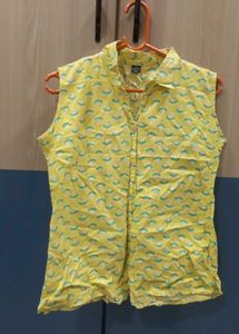 Yellow Sleeveless Printed Top