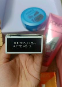 Pond's Skincare Bundle