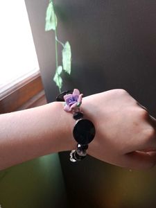 Adjustable crystal bracelet