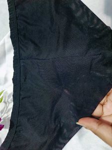 🇳🇿💫🎀Embroidered Black Lace Briefs