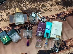 ✨ Empty Branded Perfume Bottles – Perfect for Reus