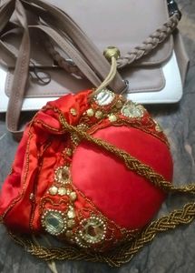 Stylish Two-Tone Crossbody Bag