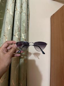 Bundle of 4 Sunglasses