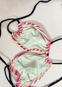 bikini top 👙