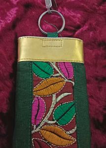 Embroidered Leaf mobile pouch