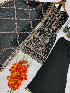 Elegant Black Embroidered Kurta Set