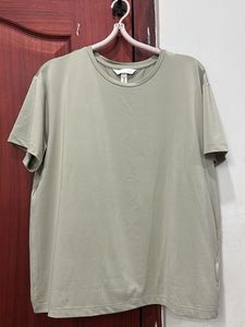 Direct Buy🌱- H&amp;M Rapid Dry Basic T-Shirt