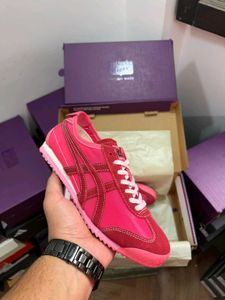 Onitsuka Tiger Pink Sneakers